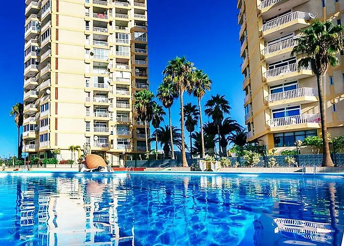 In Torres De Yomely Complex Apartment