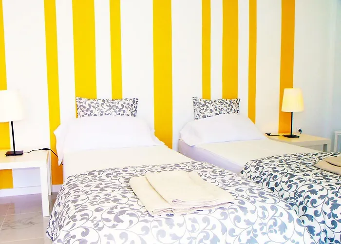 Appartement In Torres De Yomely Complex