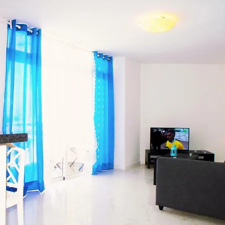 In Torres De Yomely Complex بلايا ذي لاس أميريكاس